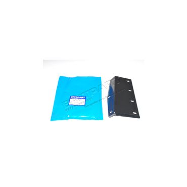 Mudflap Bracket Front RH (Britpart)  392678