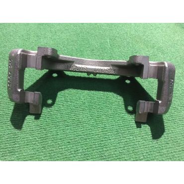 Caliper  Carrier Discovery Sport  AWD  &  RR Evoque 17" Calipers LR061366